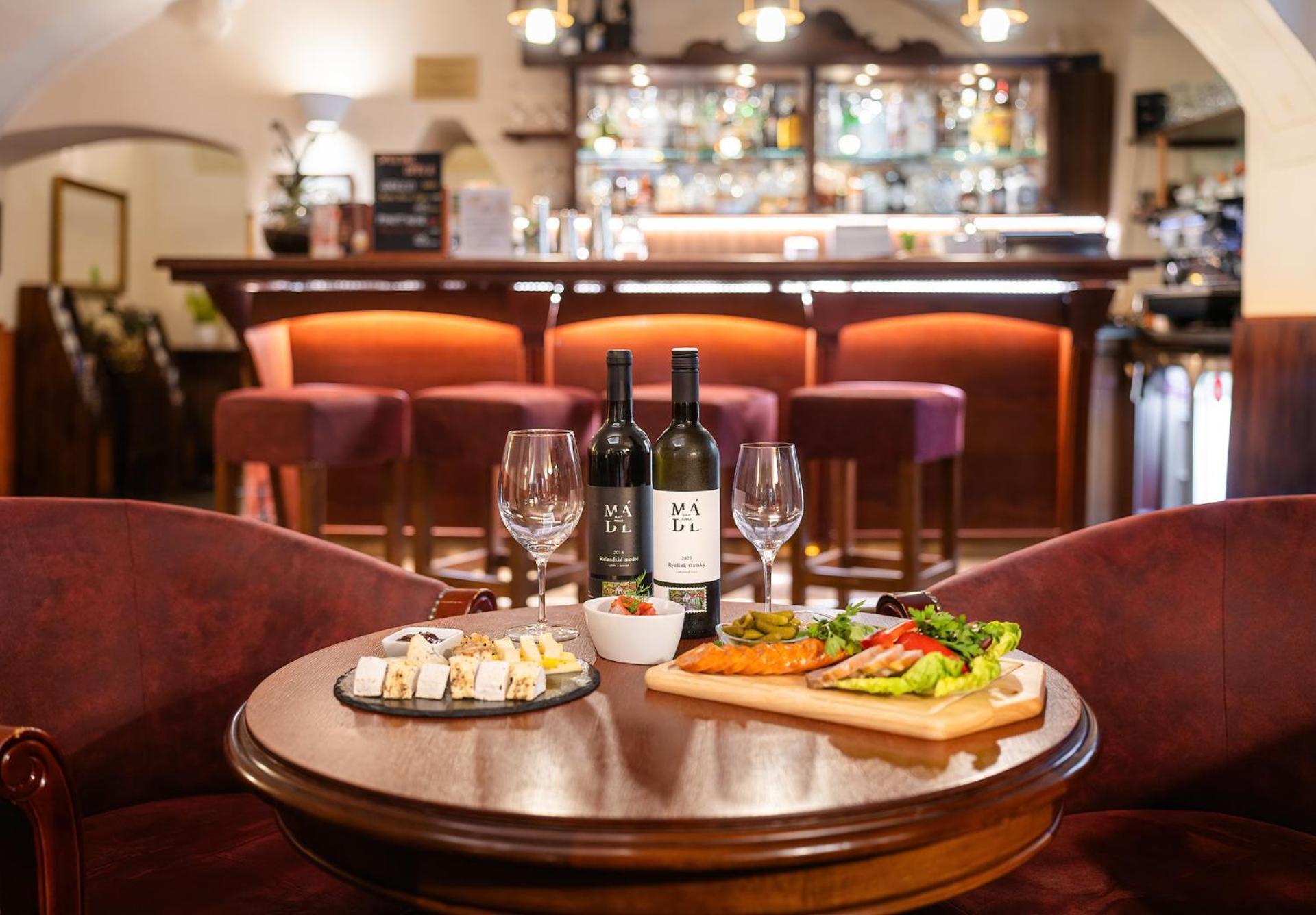 Hotel Elite Prague Ngoại thất bức ảnh